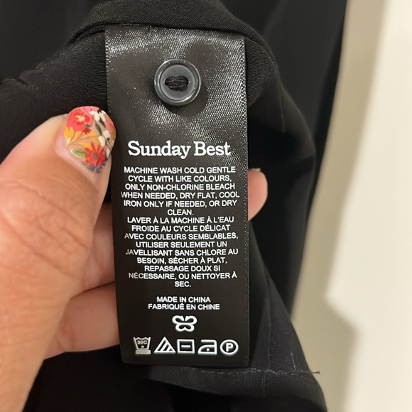 Aritzia Exude Sunday Best Black Dress - Picture 4 of 11